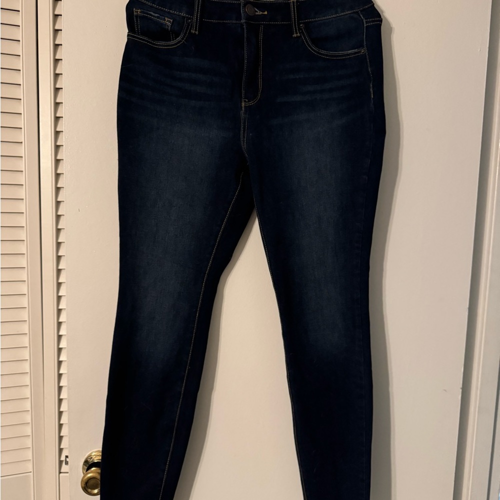 Women's Dark Blue Jeans